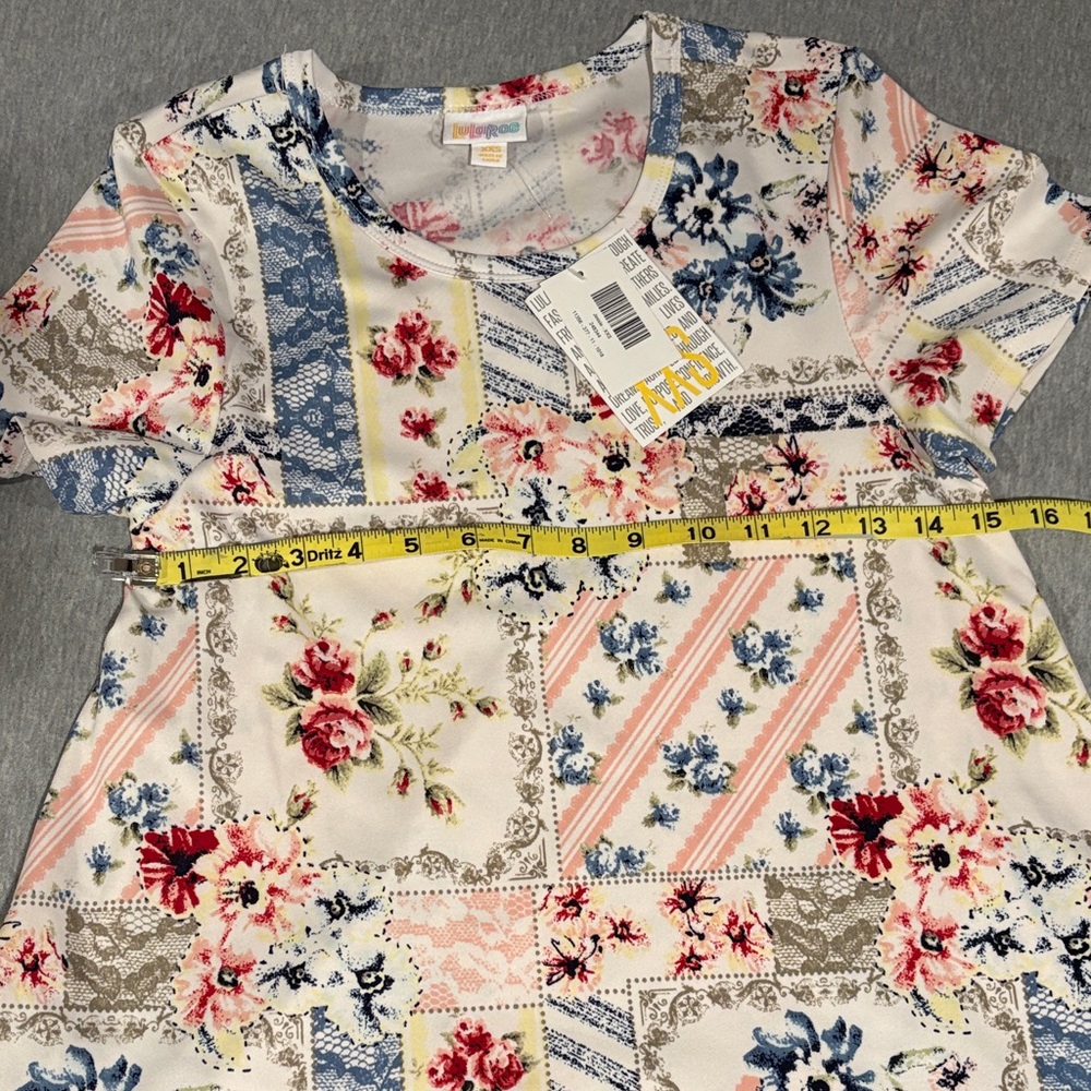 NWT LuLaRoe Floral Patchwork Dress With Pockets - Summer Style - Picture 3 of 7